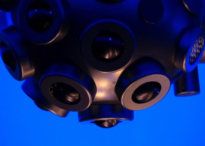 一座睡城的苏醒与韧性，《天通苑西三区确诊》