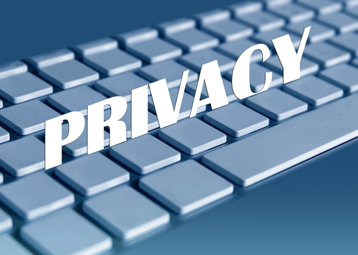 单日新增358例阳性感染者，郑州在“病毒开宝马我坐拖拉机”的赛跑中构筑生命堤坝