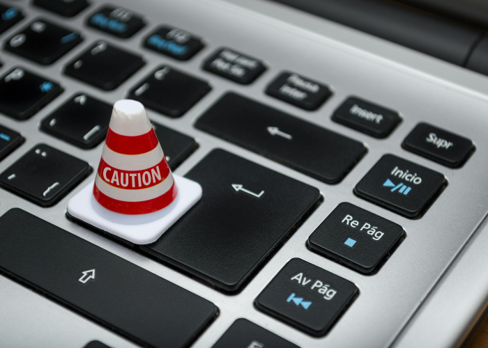 80%免疫屏障与归途上的烟火气：一座无形长城的悄然筑成