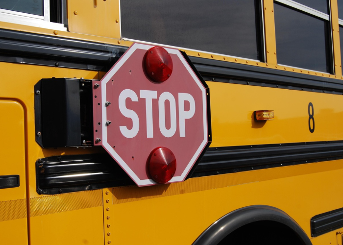 哈尔滨日增86例，生命防线上的一座座雪雕，国门守卫战的微观史诗