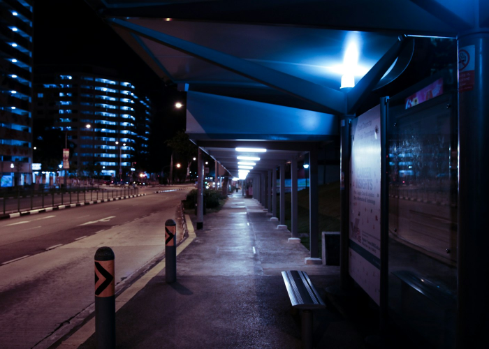 10轮核酸检测与555例确诊背后的生命韧性，一座古城在 Delta 变异株冲击下的城市免疫系统压力测试