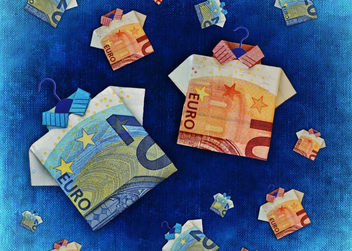 谁还记得那个怕老鼠的蓝胖子¿，当万能成为枷锁，小叮当开挂背后