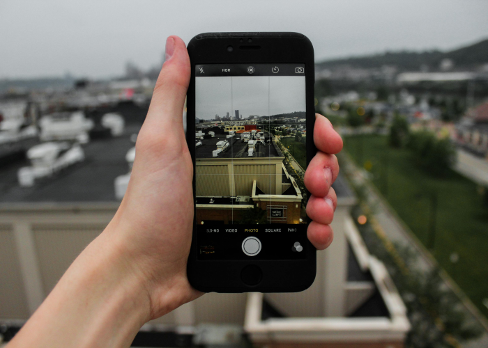 与一座城的静默对话，冰雪下的韧性，长春疫情启示录