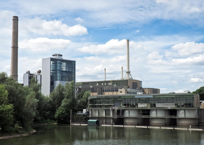 是曙光还是假象？¡，美国单日新增病例骤降至25万例