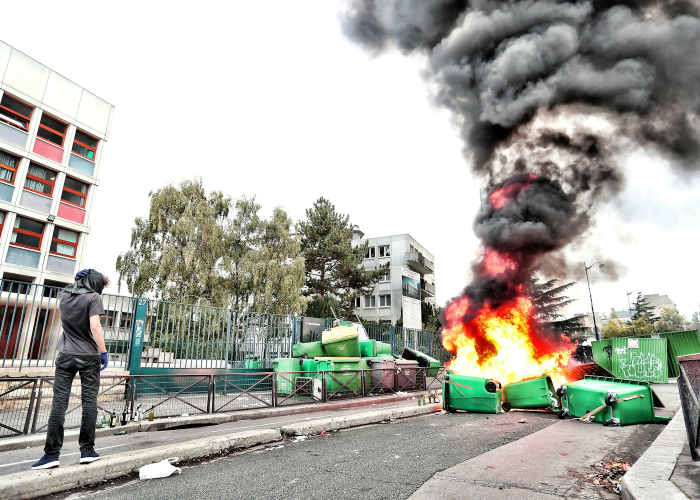 河北新增40例本土确诊，冬日乡村的温度考验，一道正在加固的公共卫生堤坝