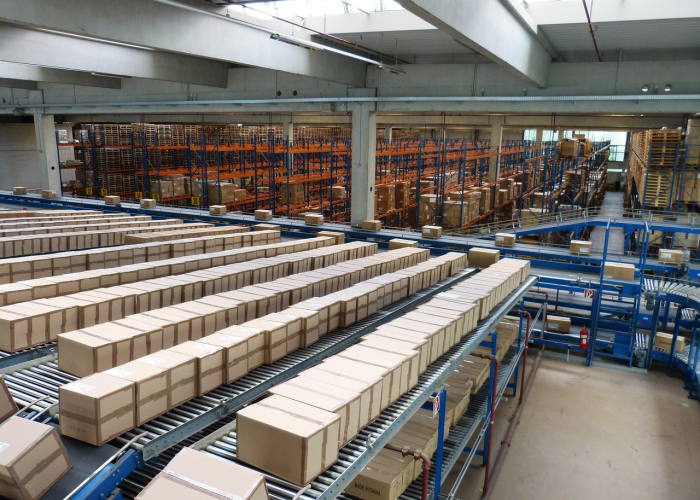 L 两座江城如何用韧性书写抗疫答卷？，《新冠时代》，从南京到重庆