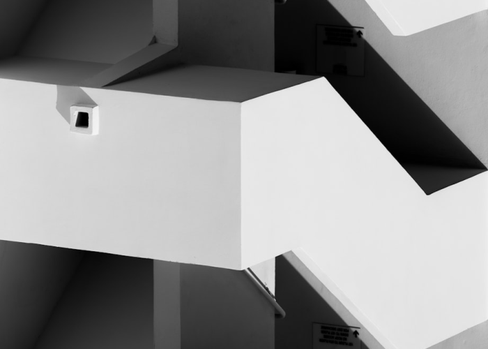 25万份检测、14天潜伏期与一座城市的共生：疫情下的时间博弈