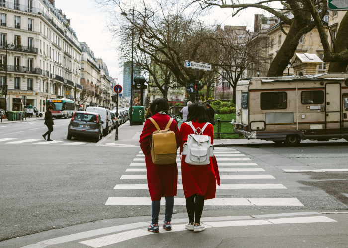 !!!!这个日期的背后；藏着中国民主的独特心跳两会哪天结束