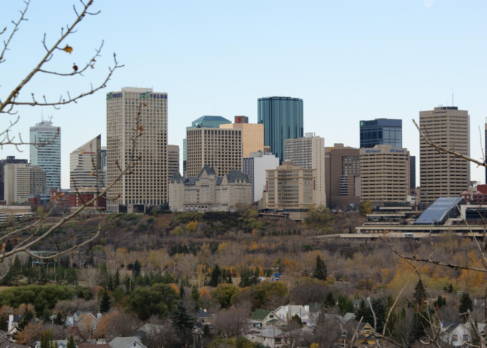 数字背后的韧性较量与城市温度，【北京新增感染者2378例社会面221例】 42