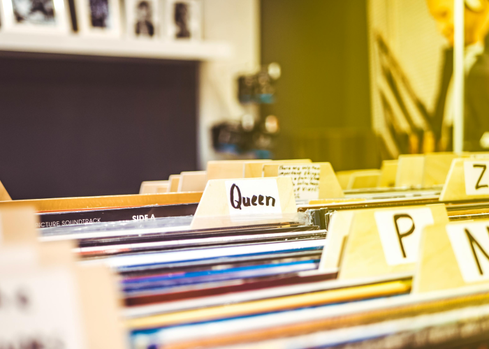 B 那些被忽略的非典型抗疫战场；(四川确诊背后) 71