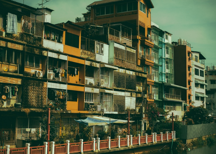 杭州新增5例无症状：一座城市的“韧性测试”与千万生命的微光守护