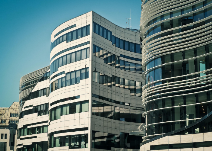 （一条轨迹背后的千万条抗疫防线）；鞍山核检异常轨迹公布 59