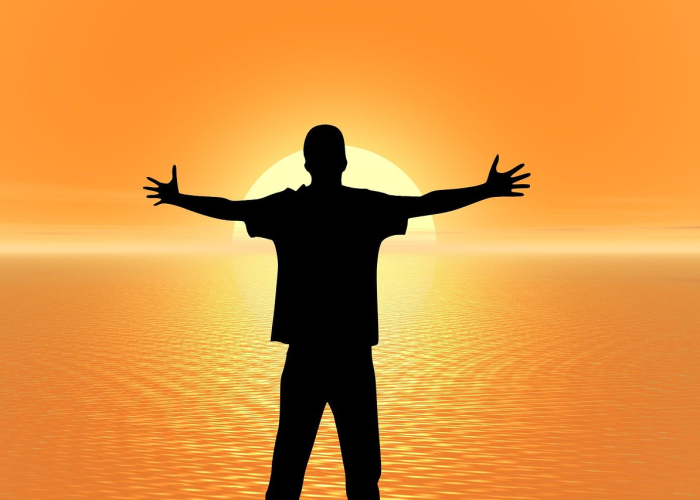 6例与一座城的守望：瑞丽边境线上的微光，照亮人类与无形对手的持久博弈