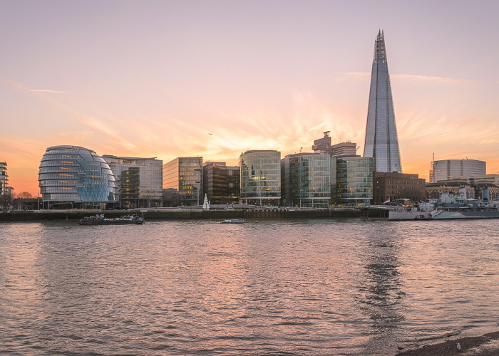 (疫情零散火星背后的防控持久战)；黑龙江新增1例确诊