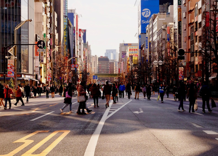 成都，4.5亿人次流动下的风险天平，日常生活的韧性考验